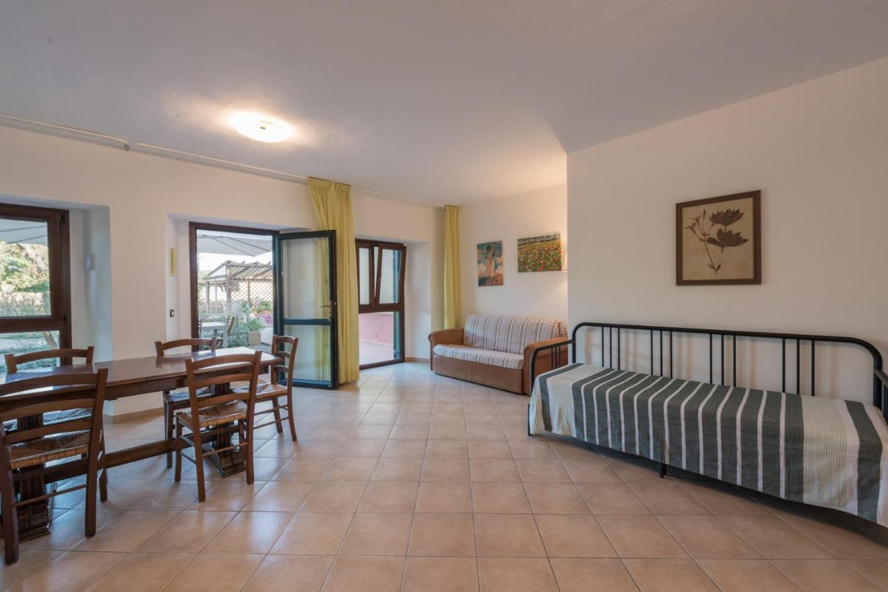 Agriturismo Le Vecchie Scuole Campiglia Marittima Luaran gambar