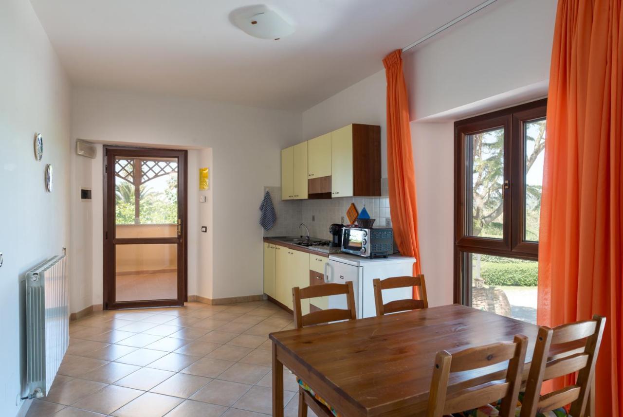 Agriturismo Le Vecchie Scuole Campiglia Marittima Luaran gambar